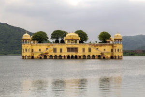 Jal_Mahal_in_Man_Sagar_Lake