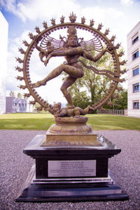 Shiva's_statue_at_CERN